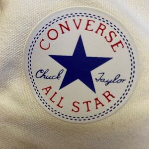 Converse All Star Chuck Taylor High Top Canvas
Tennis Shoes